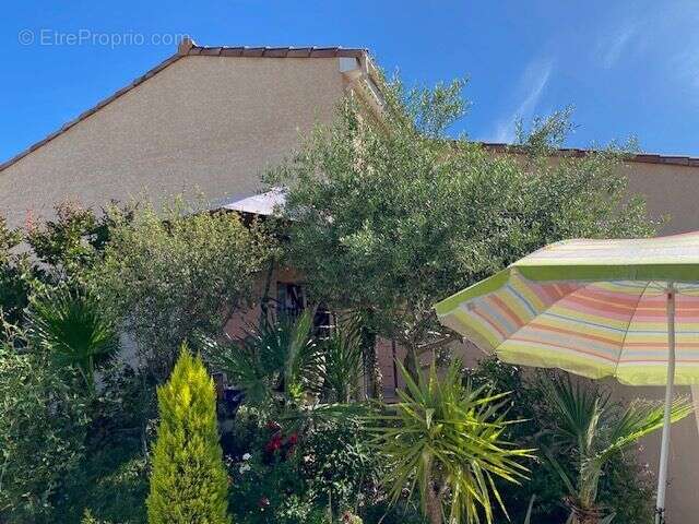 Belle villa de plain pied sans aucun vis a vis dans un cadre privilegie - photo 2
