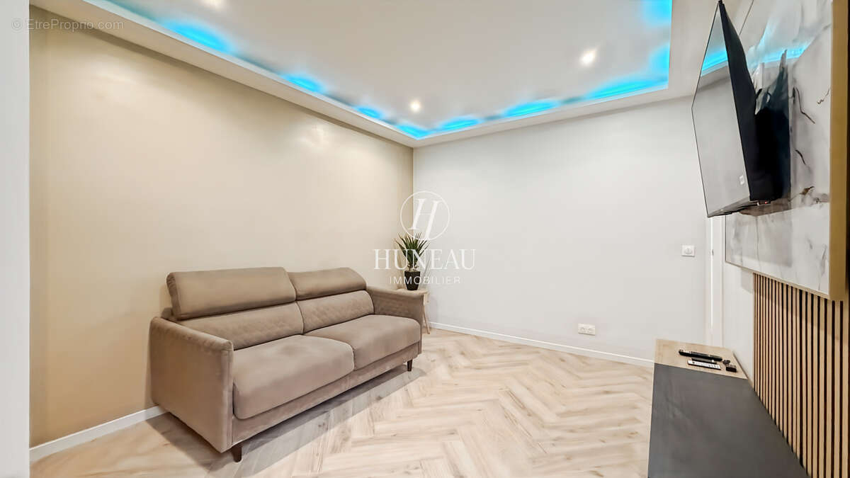 Appartement à PARIS-20E