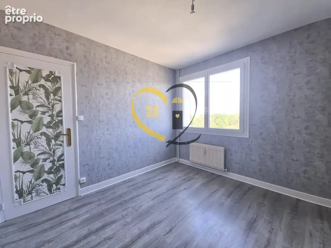 Appartement T3 rénové de 64 m² avec garage et cave – Résidences des Planchards à Yzeure - photo 13