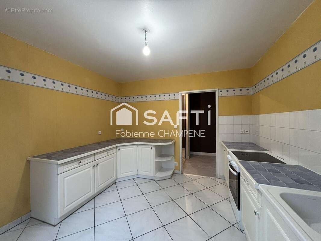 Photo 3 - Appartement à LONS-LE-SAUNIER