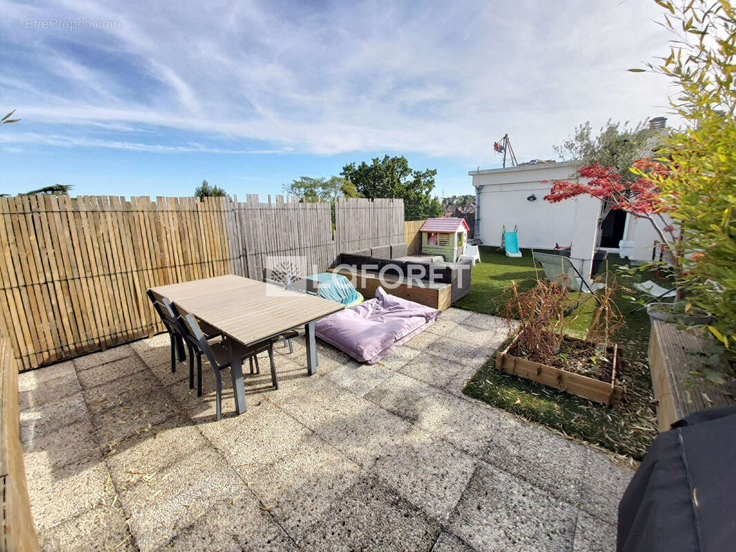 Appartement à VILLEMOMBLE