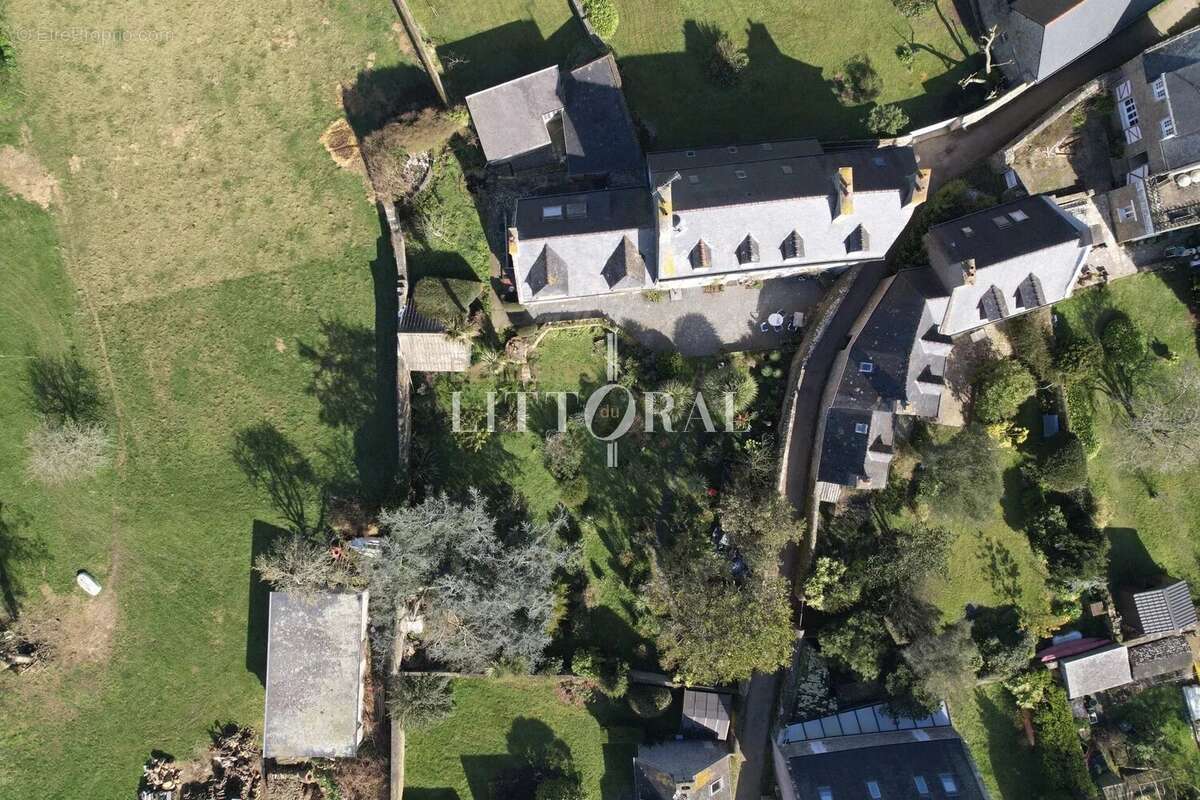 Maison à ILE-DE-BREHAT