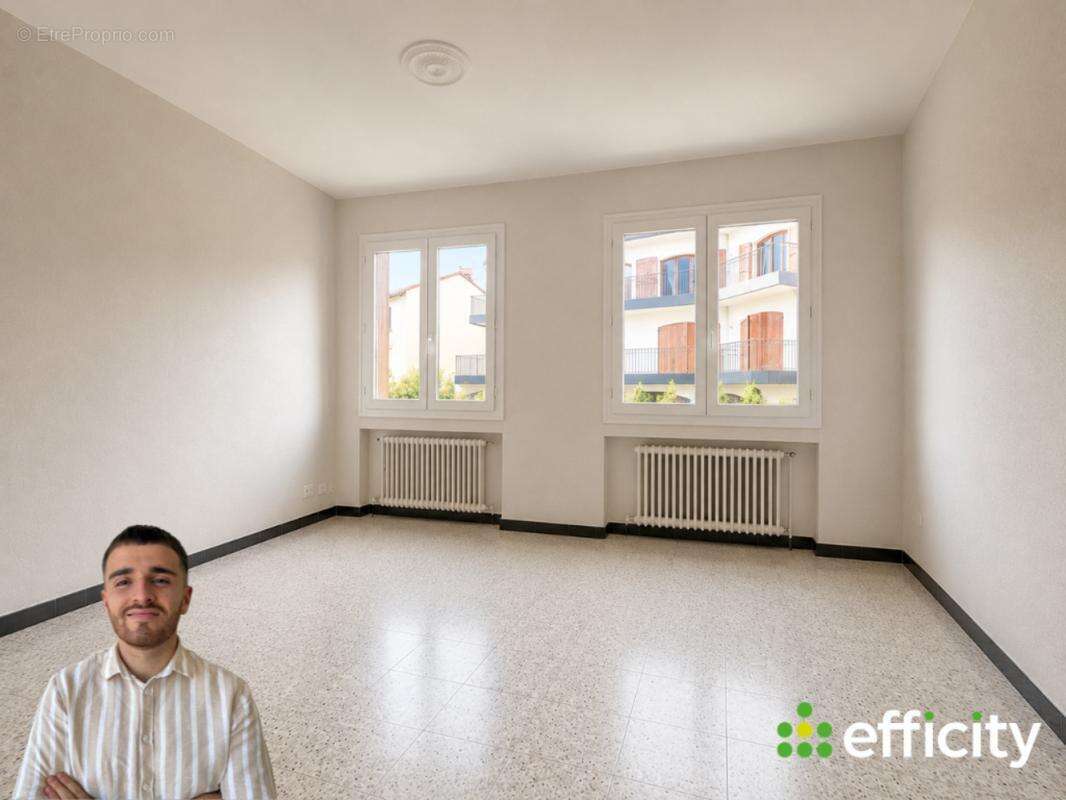 Appartement 210 m² à Saint-Etienne  - photo 9