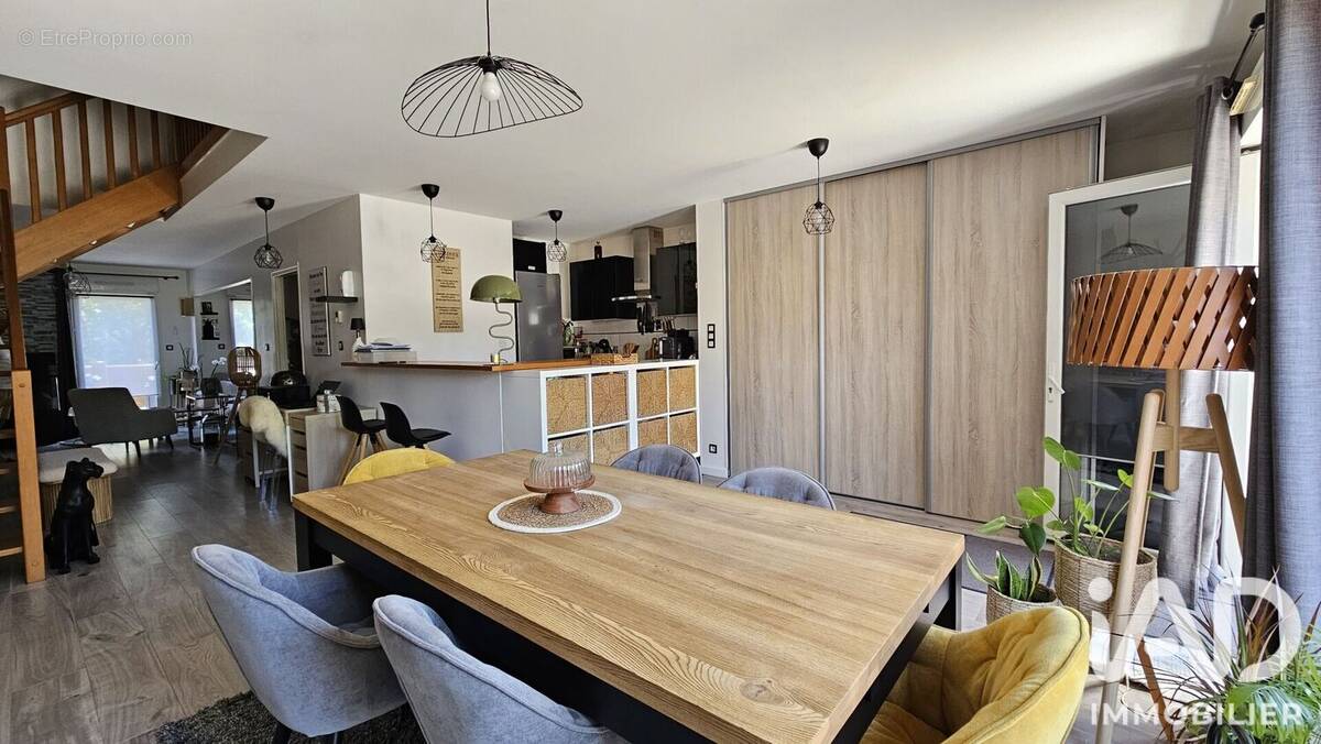 Maison 99 m² à Vignoc  - photo 1