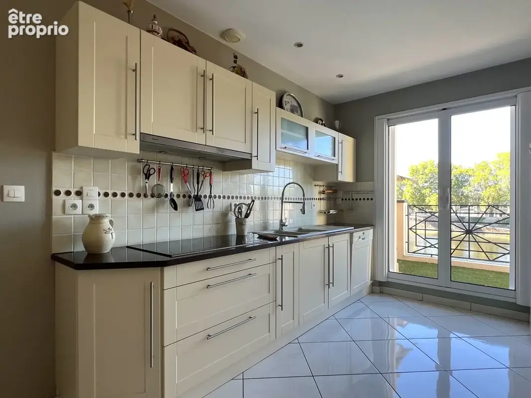 Magnifique appartement de 101 m2, avec vue imprenable sur la Vienne - photo 6