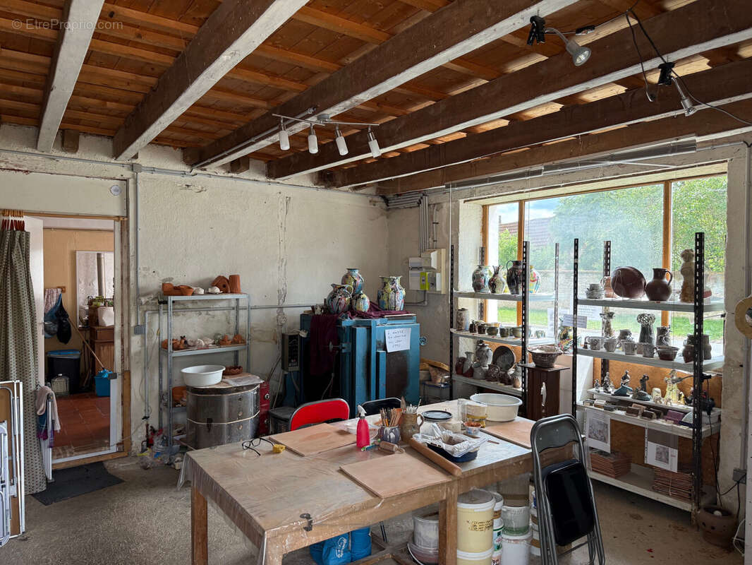 Maison 80 m² à Vicq-Exemplet  - photo 7