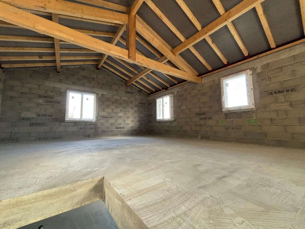 Maison à SAINT-PEE-SUR-NIVELLE