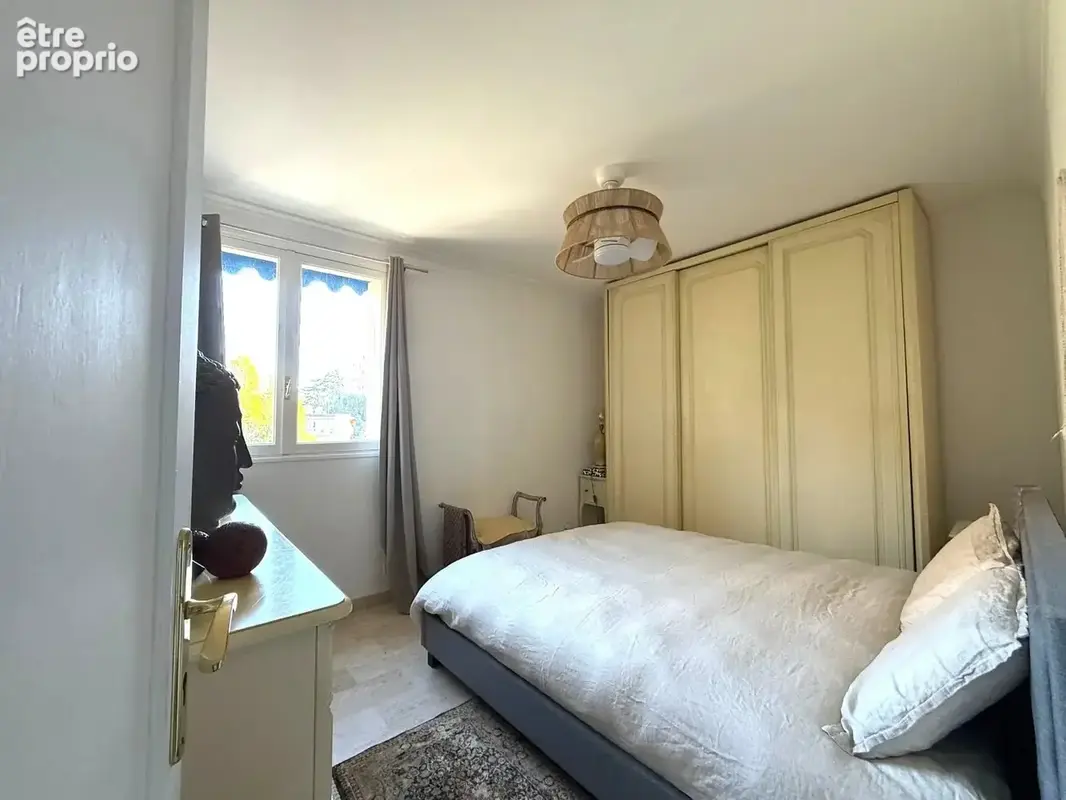 NICE - FABRON, 3 pièces de 58 m² avec balcon, cave et parking privé - photo 7