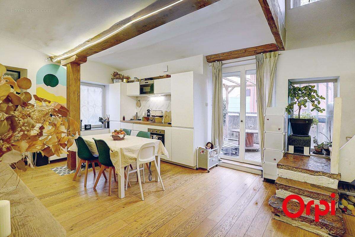 Maison à ROCHETAILLEE-SUR-SAONE