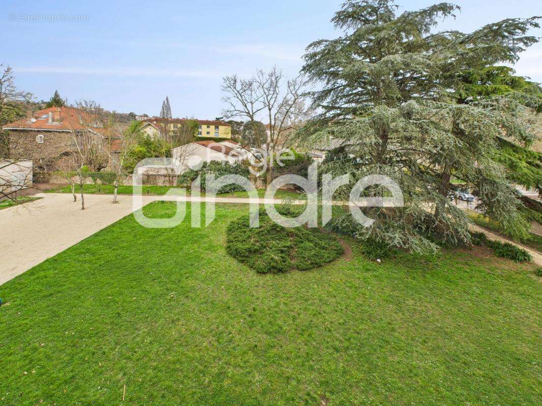 Appartement à CALUIRE-ET-CUIRE