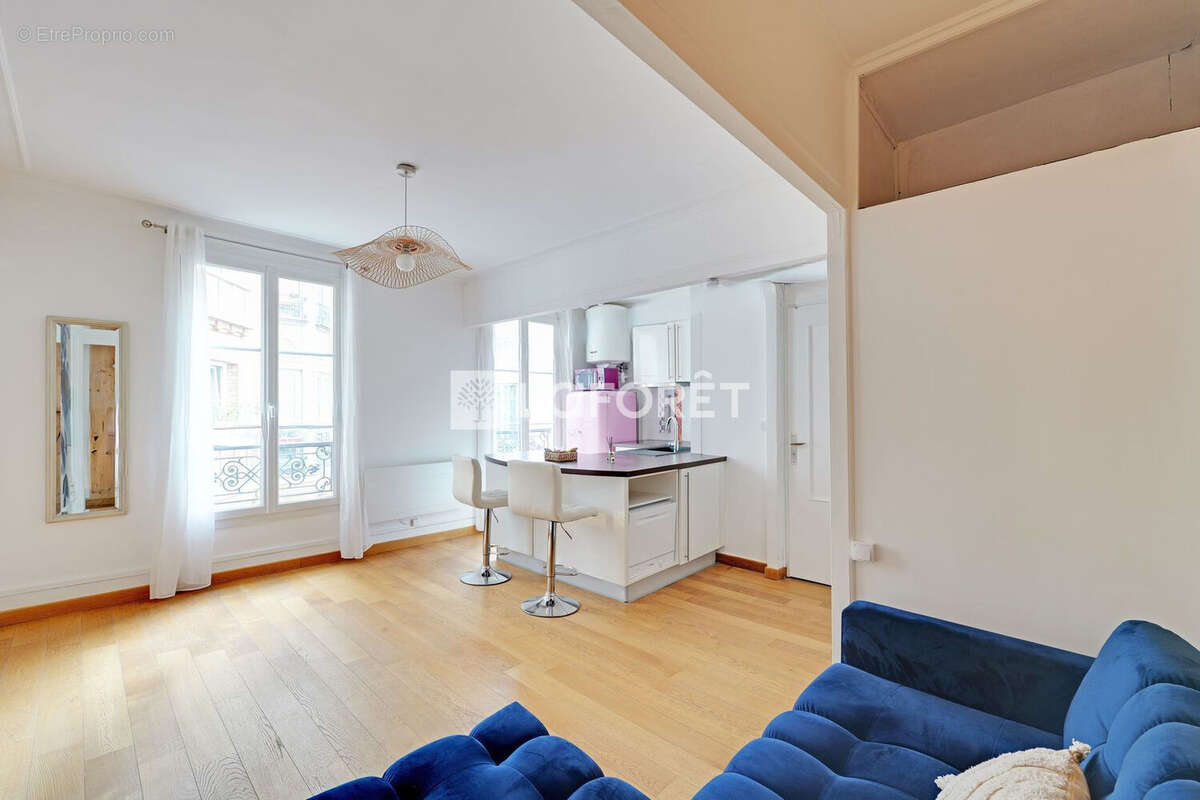 Appartement à PARIS-12E