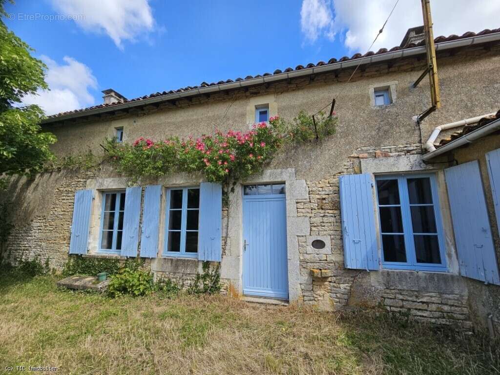 Maison à CHAUNAY
