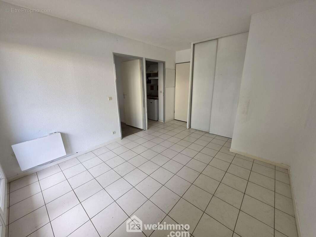 Pièce de vie de 13.5 m² - Appartement à BLANQUEFORT