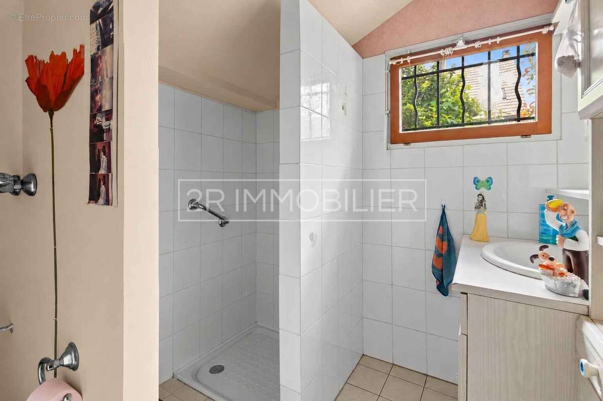 Chambre 3 - Maison à LAGNY-SUR-MARNE