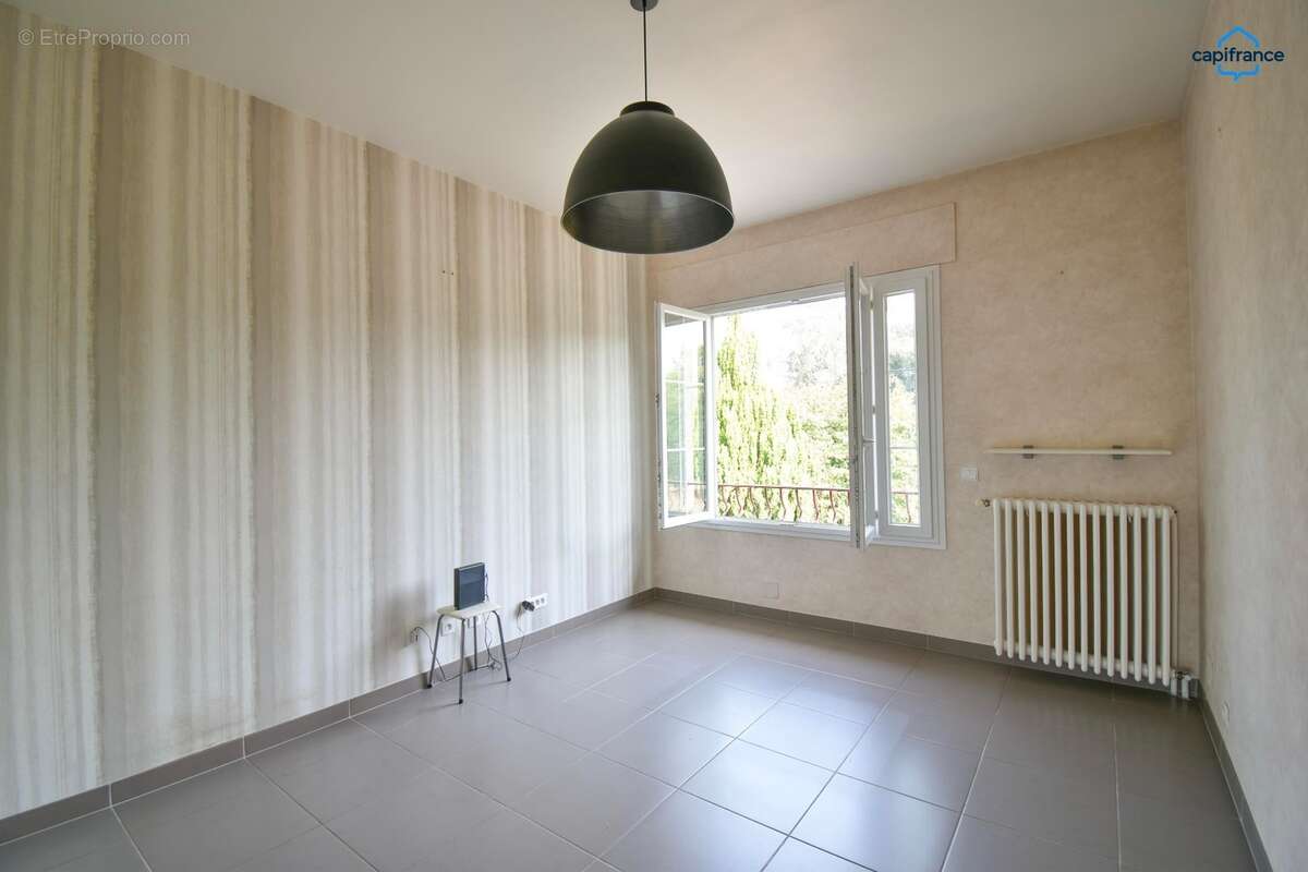 Maison à vendre 8 pièces SAINT DYE SUR LOIRE (41) - photo 3