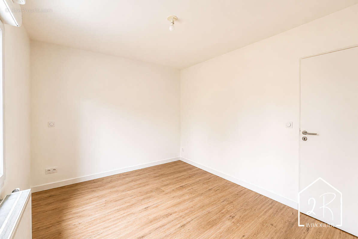 Appartement à SAINT-SYMPHORIEN-D'OZON