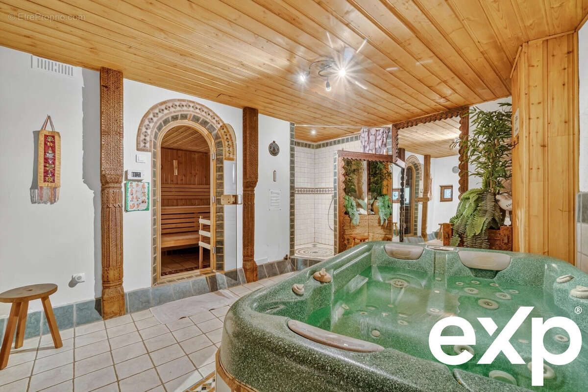 Maison à VILLARODIN-BOURGET