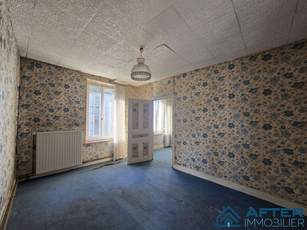 Maison à NEUVILLER-LES-BADONVILLER