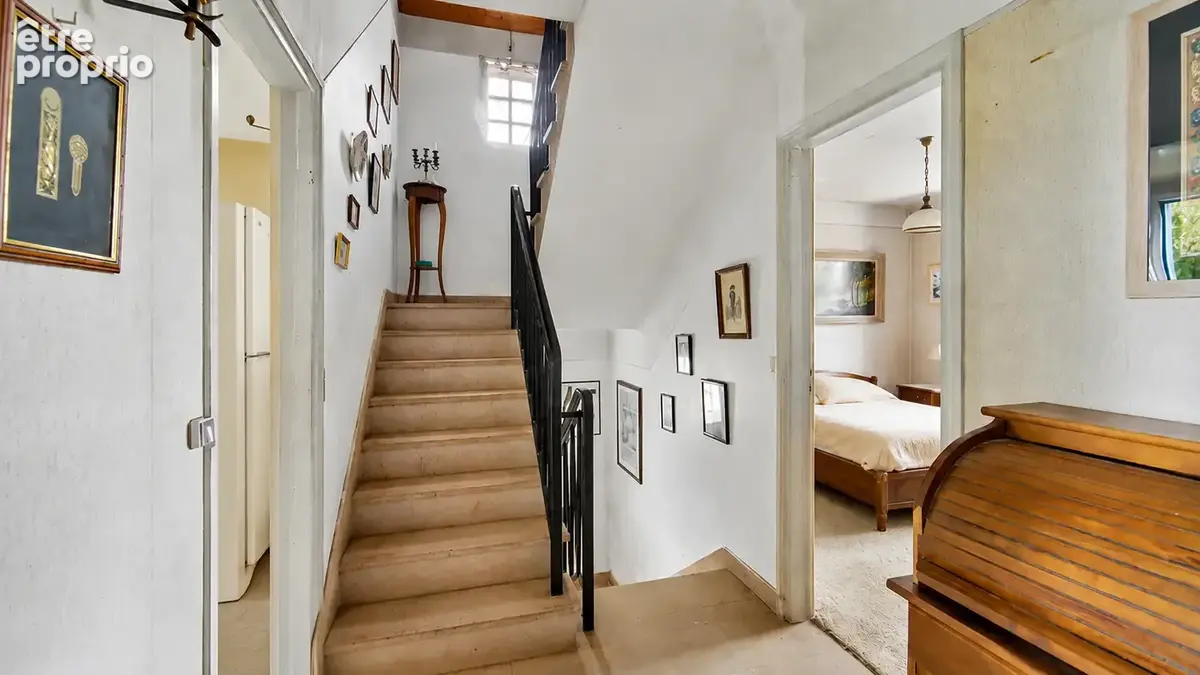 Grande maison à rénover, 6 chambres, 182 m2 - photo 13