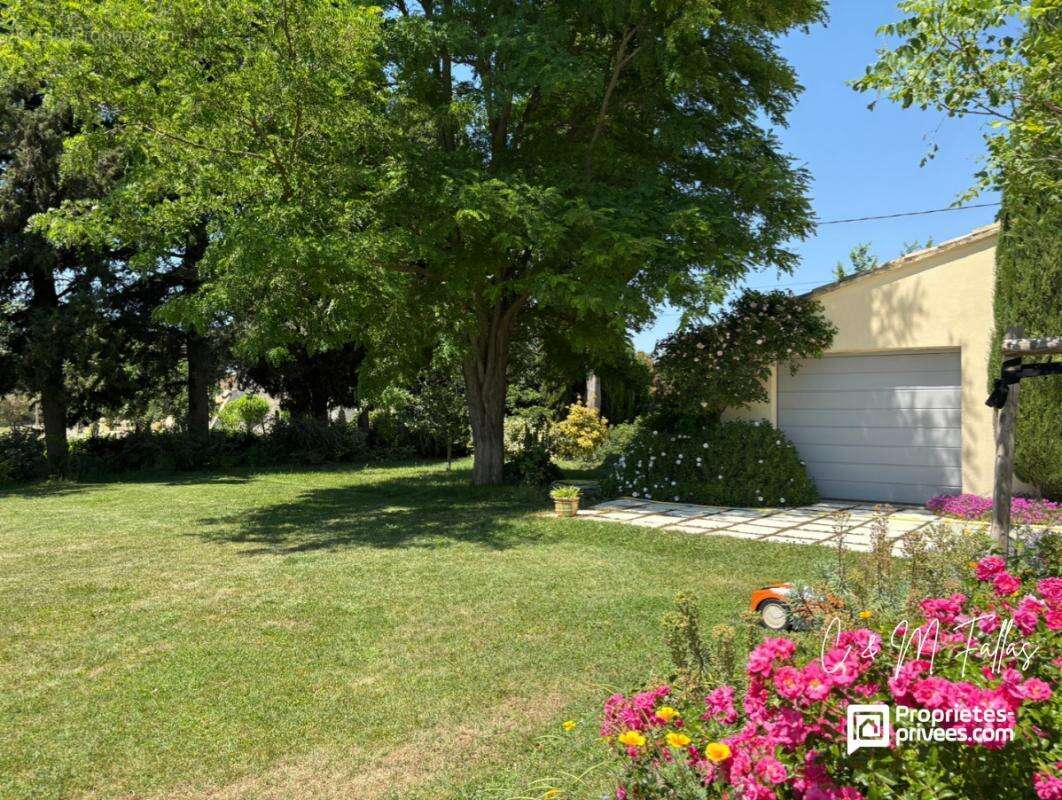 Le charme d'un mas provençal... le confort d'une demeure contemporaine - photo 16