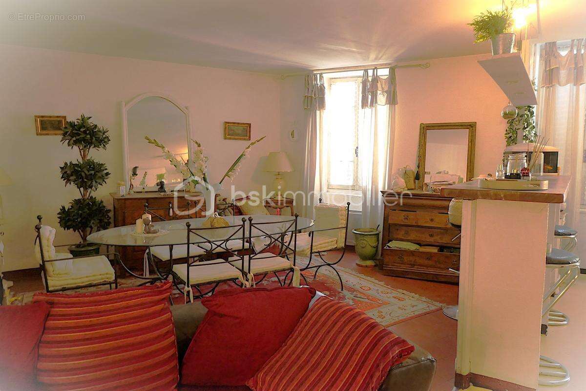 Appartement à SAINT-AMBROIX