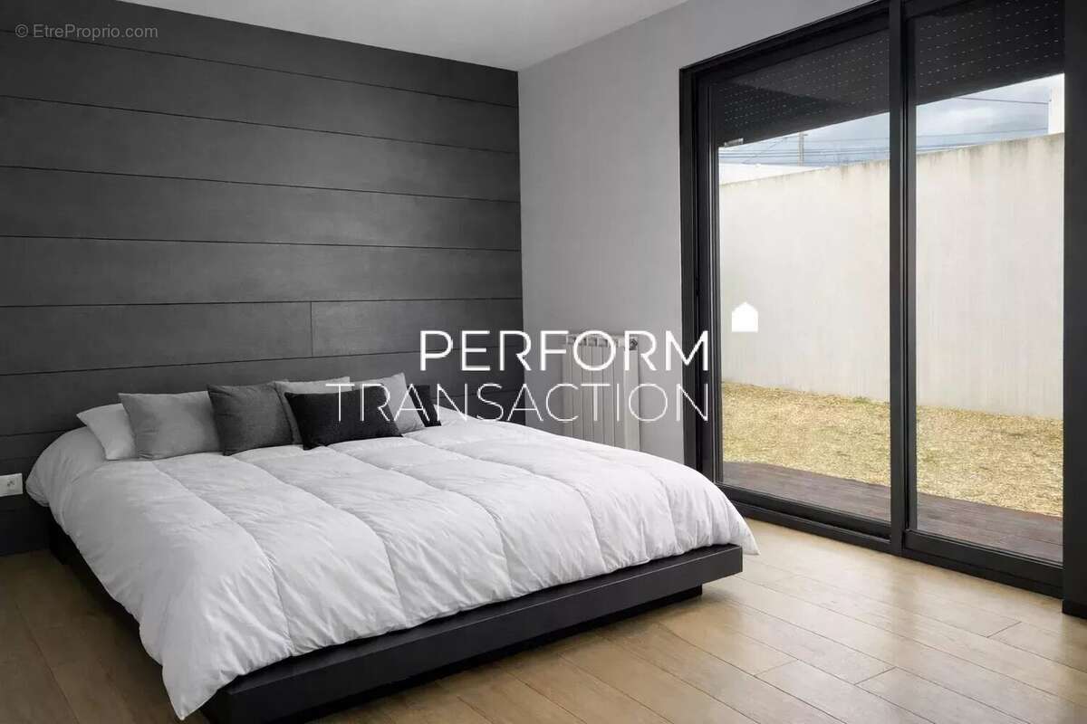 Maison à SAINT-JUST-DE-CLAIX