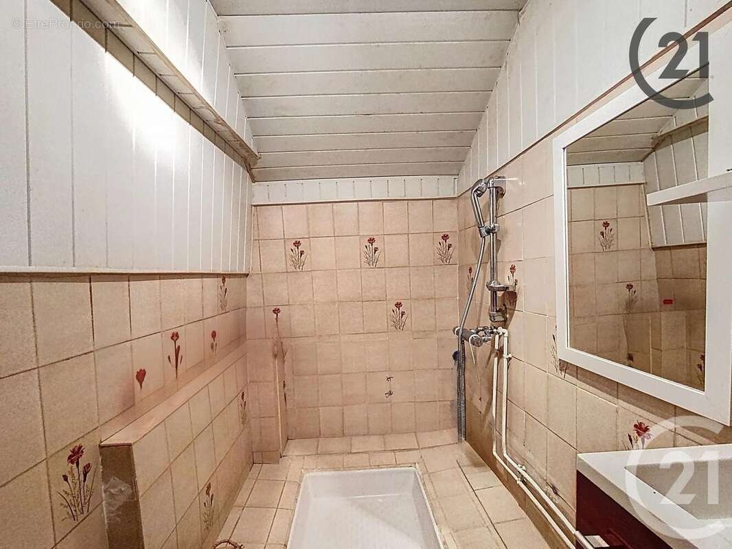 Maison à LA SAULSOTTE