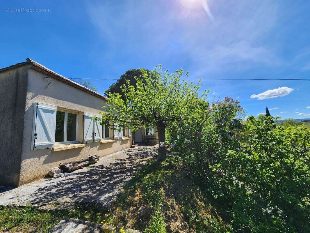 Maison à COUFFOULENS