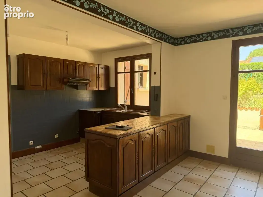 Maison 4 chambres et double garage - photo 5