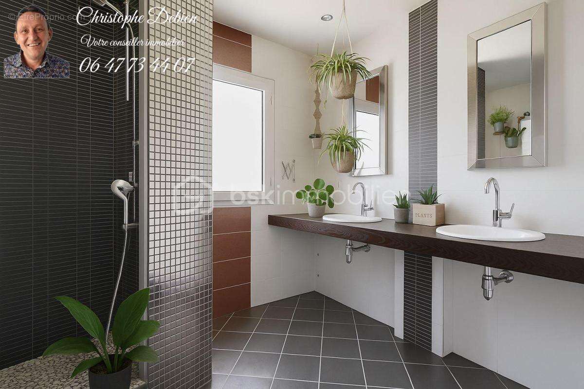 Maison à LES BROUZILS