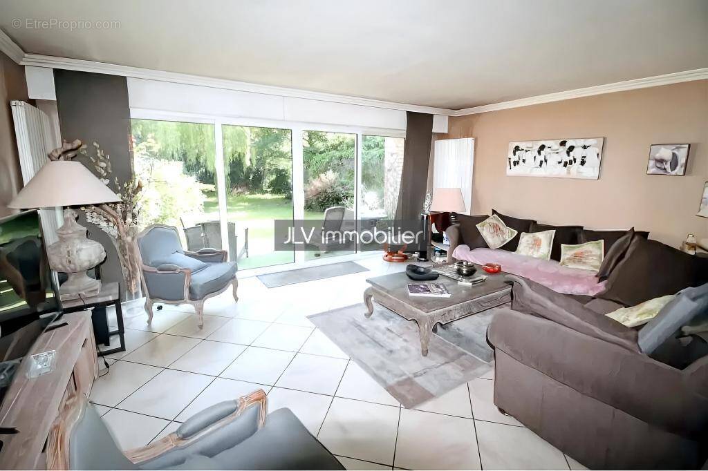 Maison à SAINT-POL-SUR-MER