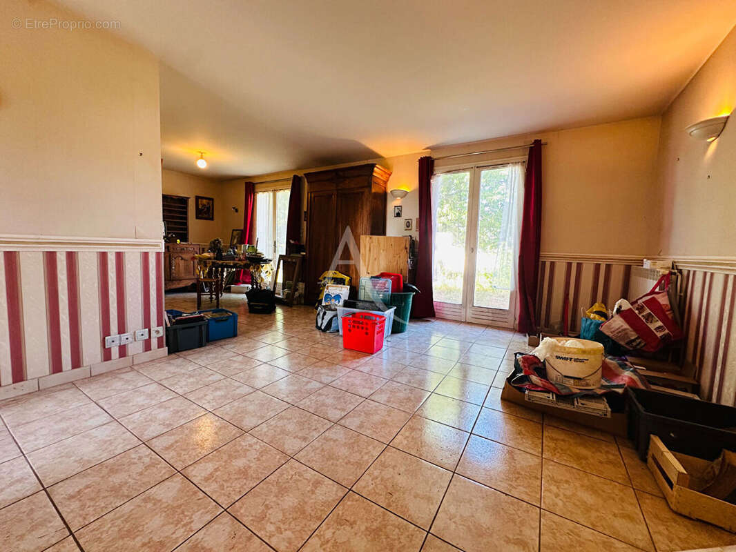 Maison Montlivault 4 pièce(s) - photo 3