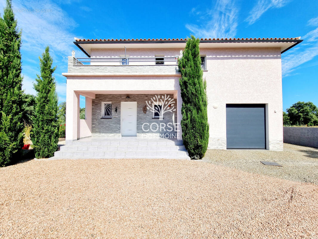 Maison à SOLARO