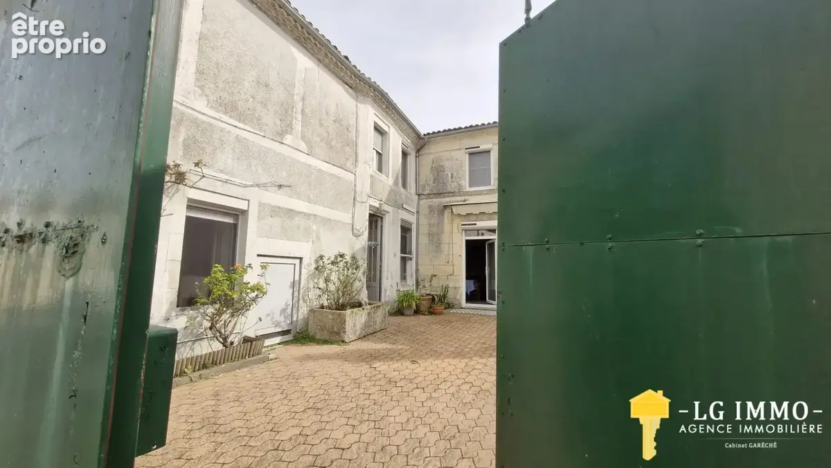 Maison en pierre 324 m2, 5 ch, jardin, piscine - photo 7