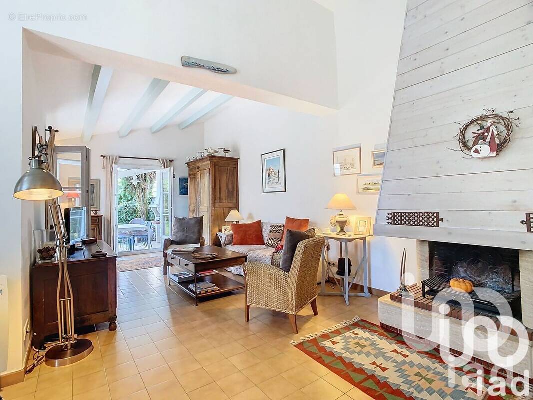 Photo 1 - Maison à LA COUARDE-SUR-MER