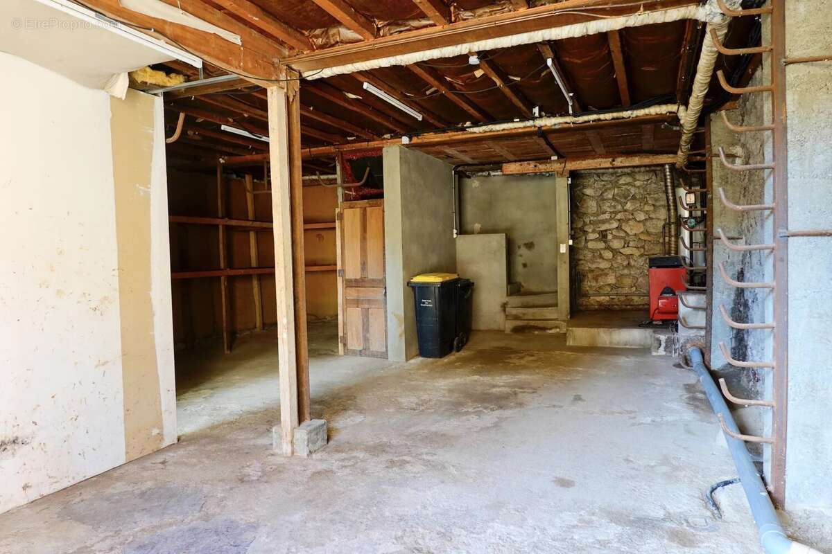 Maison à LE MAS-D'AZIL