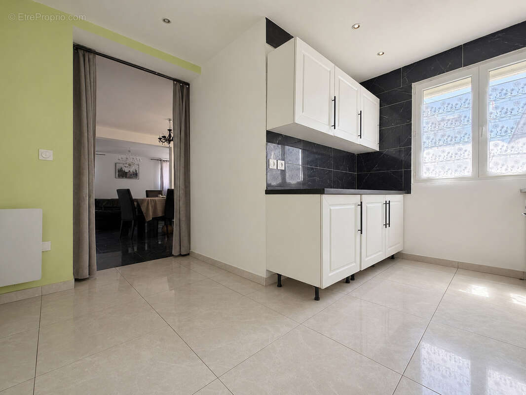 Maison 4 chambres vivable de plain pied - photo 5