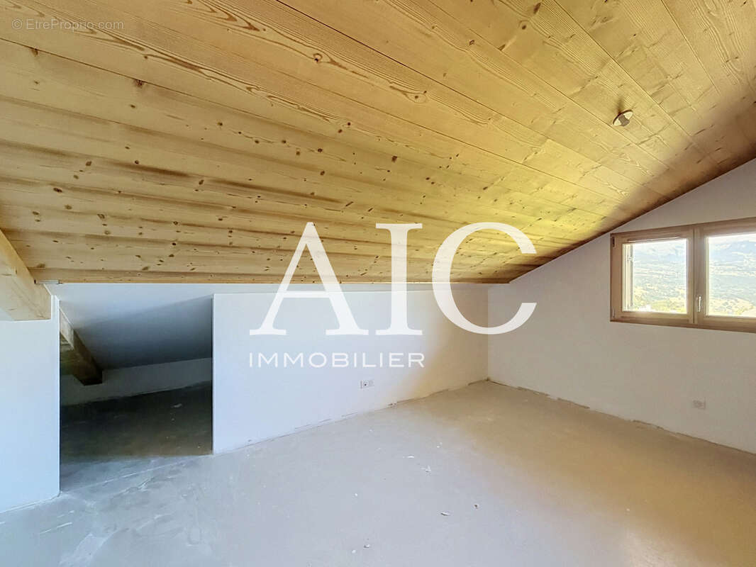 Demi-chalet proche village - photo 8
