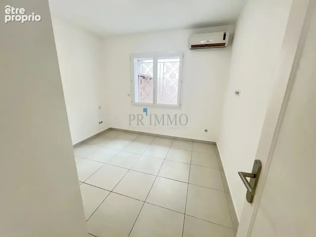 Maison Centre Ville Fréjus, 2 chambres, avec grand garage - photo 7