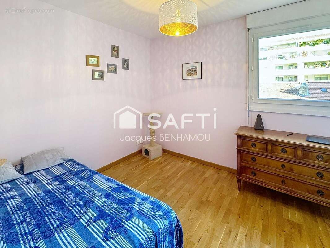 Photo 7 - Appartement à MARSEILLE-5E