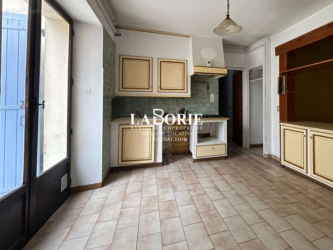 Maison 15 pièces 245 m² à vendre à Orange (84100) - photo 5