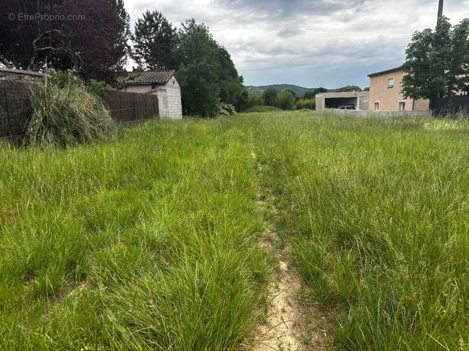 Terrain 600 m² à Ruoms  - photo 4