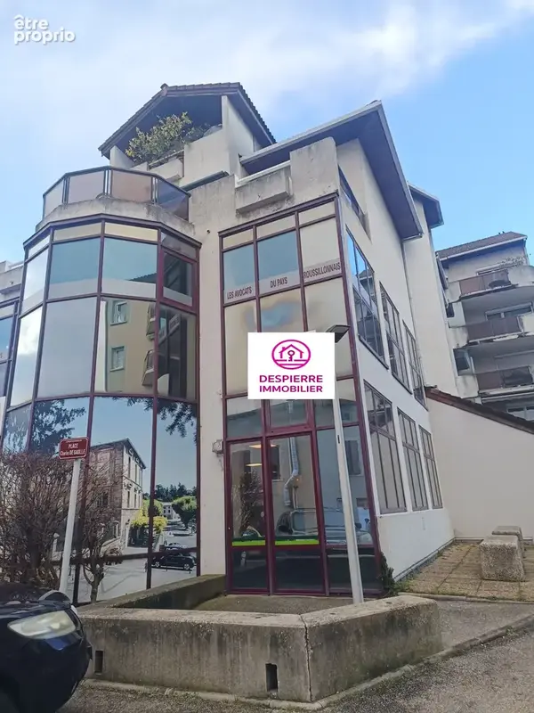 PEAGE DE ROUSSILLON, proche centre Bureaux 81m2  1er étage avec ascenseur, place parking privative - photo 2