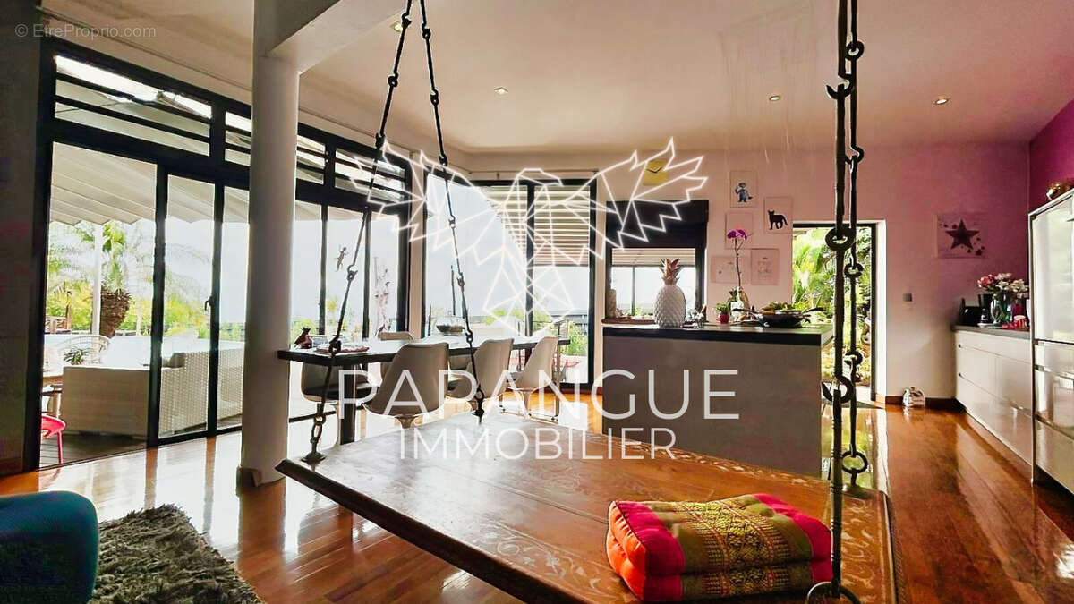 Maison à LA POSSESSION