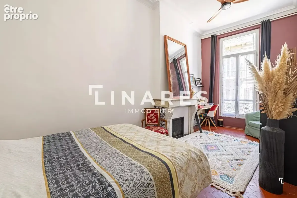 LE MOUSTIER - Appartement T4 de 114 m² - Traversant - 13001 - photo 9