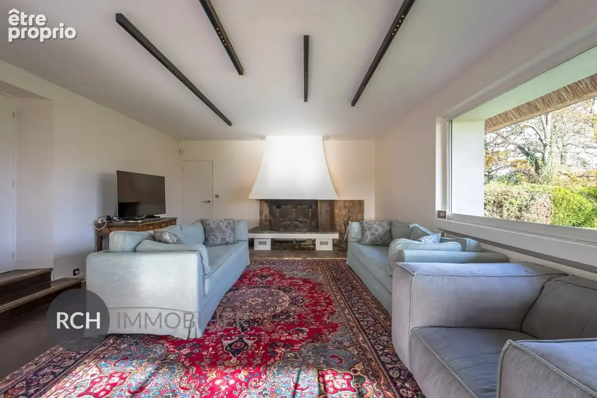Secteur Montfort-l'Amaury - Superbe chaumière entièrement rénovée avec maison d'amis, piscine et tennis - photo 5
