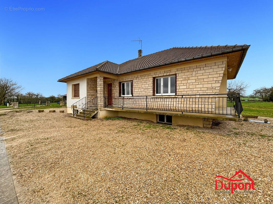 Maison à VILLENAUXE-LA-GRANDE