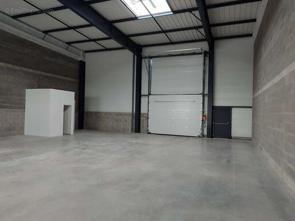 Autre à BOURGOIN-JALLIEU