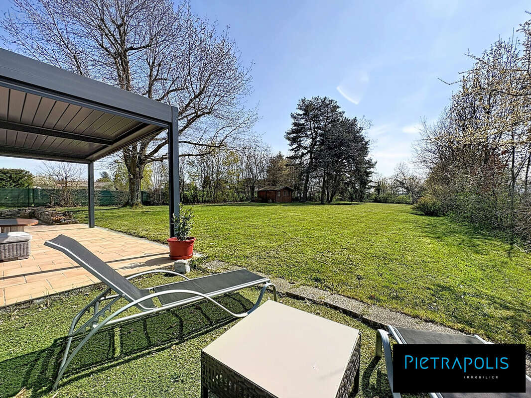 Maison à CHAZAY-D'AZERGUES