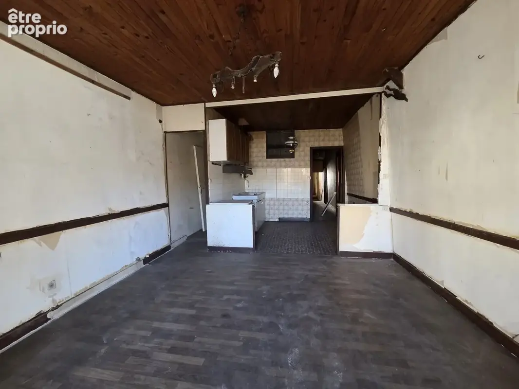 Immeuble de caractère avec potentiel d'aménagement au cœur du village - photo 5